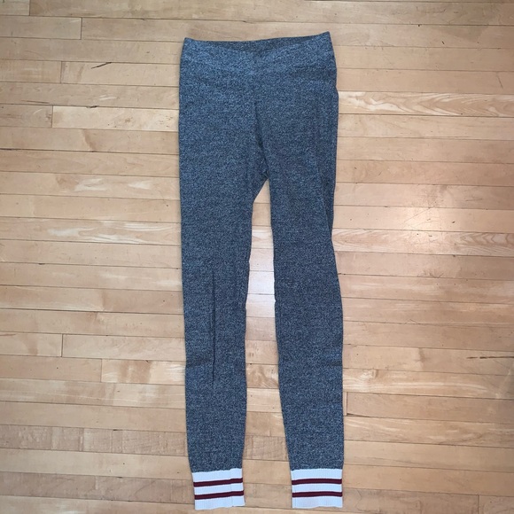 Sock Money Leggings - Picture 2 of 3